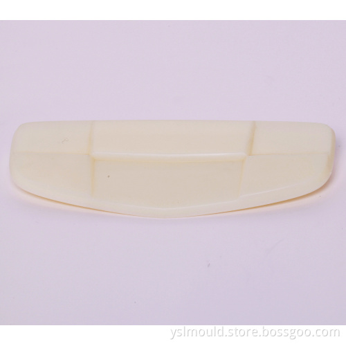Customised Plastic Injection Auto Logo